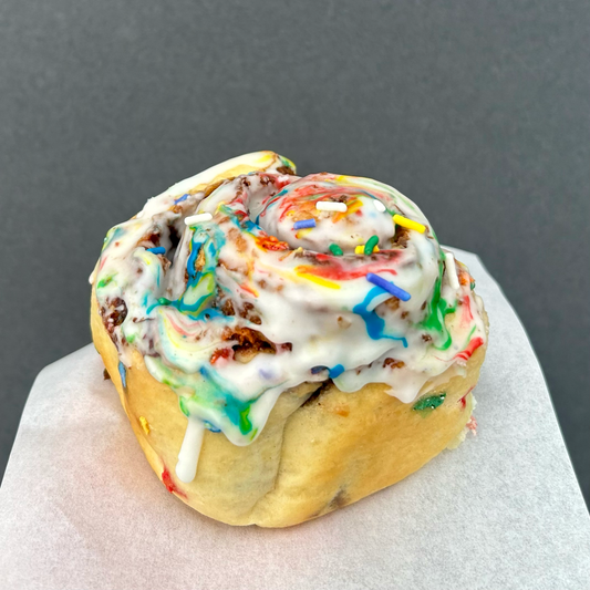 Funfetti Rainbow Cinnamon Roll